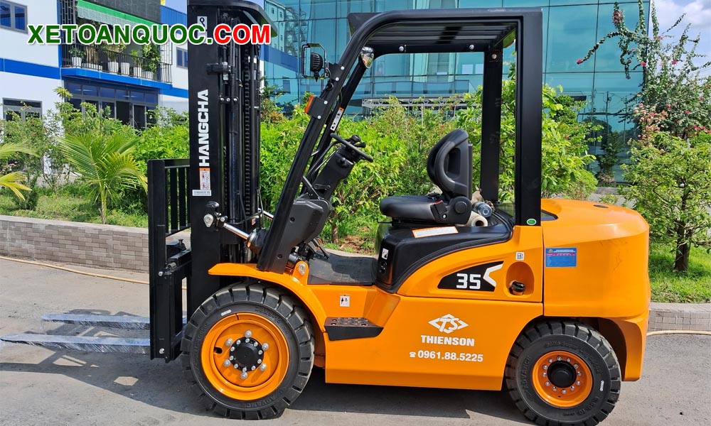 Xe nâng dầu 3.5 tấn Hangcha có nhiều ưu điểm