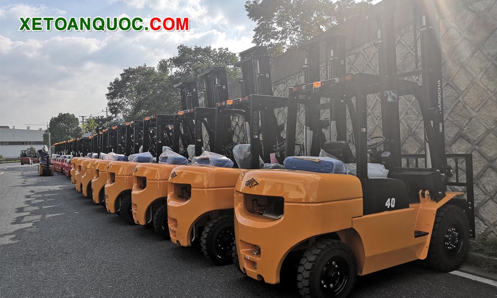 Xe nâng dầu 4 tấn Hangcha dễ bảo trì
