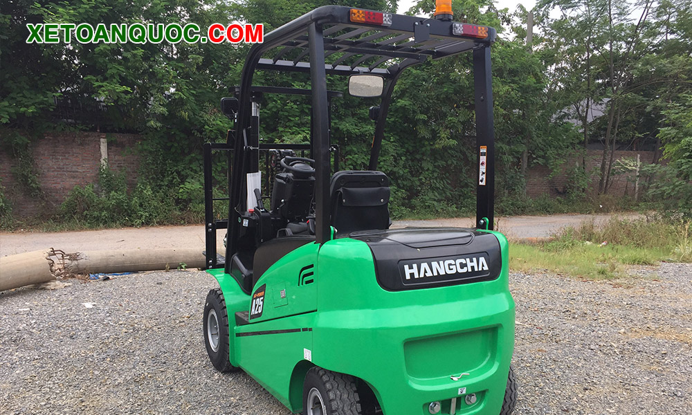 Liên hệ xetoanquoc.com để mua xe nâng chính hãng
