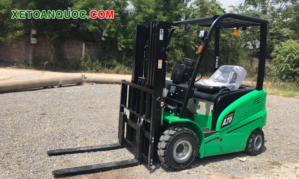 Xetoanquoc.com phân phối xe nâng Hangcha chính hãng