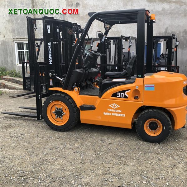 Xe nâng dầu 3 tấn
