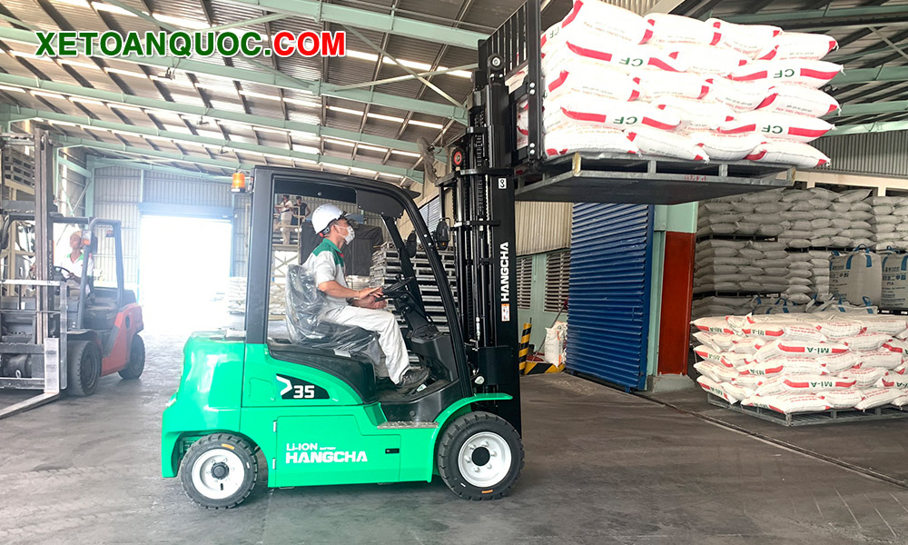 Lưu ý để có thể vận hành xe nâng điện an toàn
