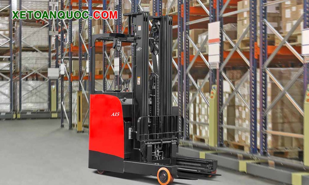 Xe nâng reach truck 1.5 tấn pin axit 