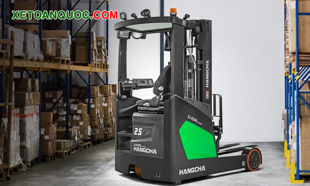 Xe nâng reach truck 2.5 tấn pin lithium 