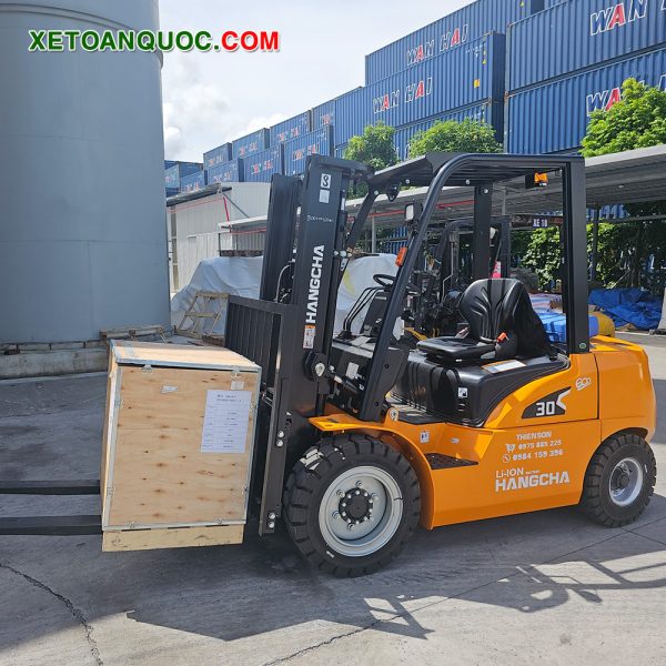 Xe nâng điện 3 tấn