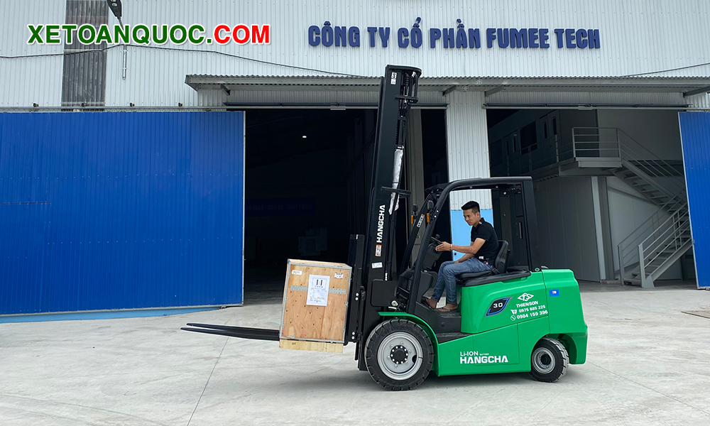 Xe nâng điện