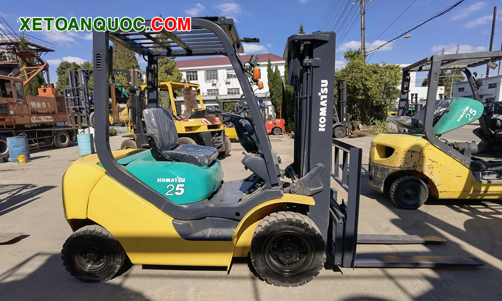 Cách chọn mua xe nâng nghĩa địa